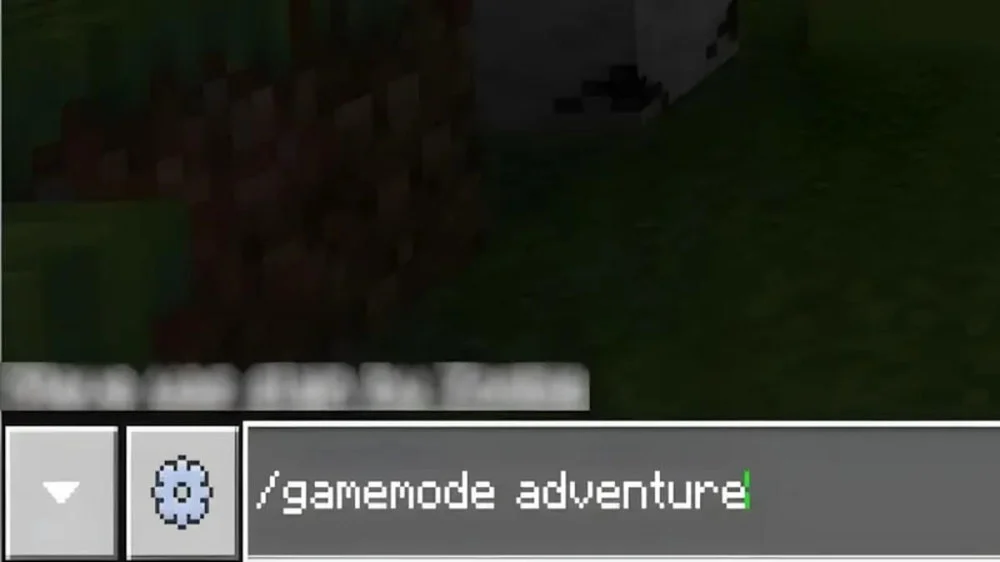 Nhập lệnh gamemode adventure để giới hạn phá hoại và bảo vệ thế giới