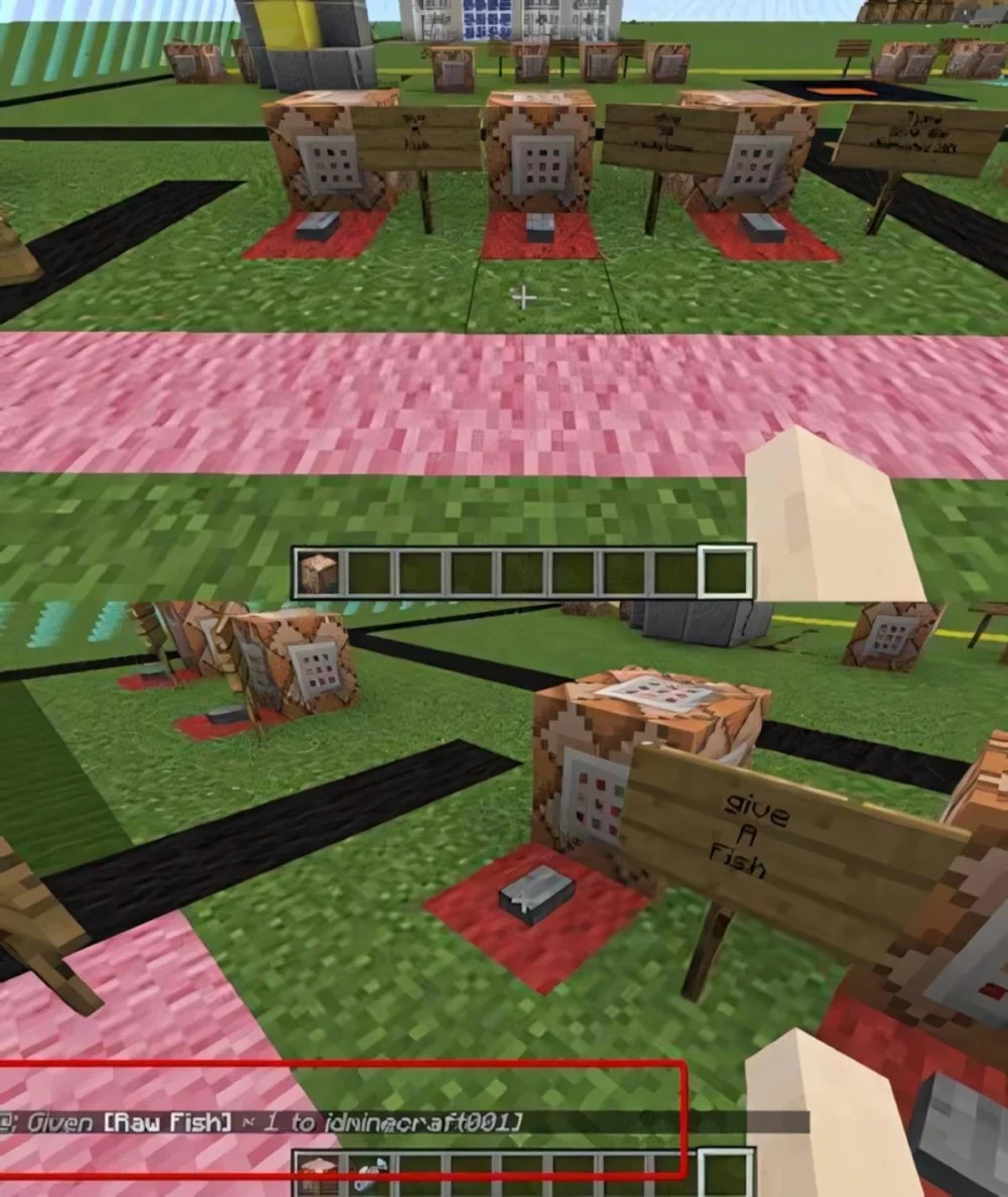 Dùng lệnh give trong command block để tặng vật phẩm cho người chơi